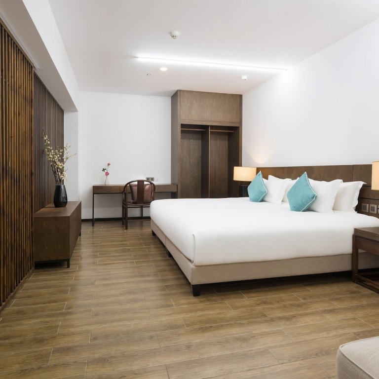 Фото Huali Hotel