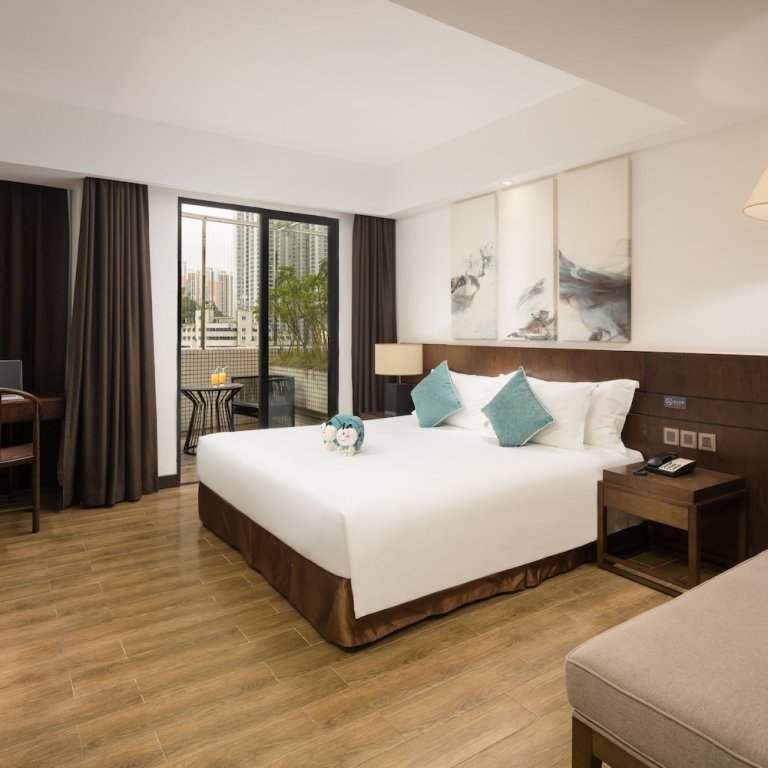 Фото Huali Hotel