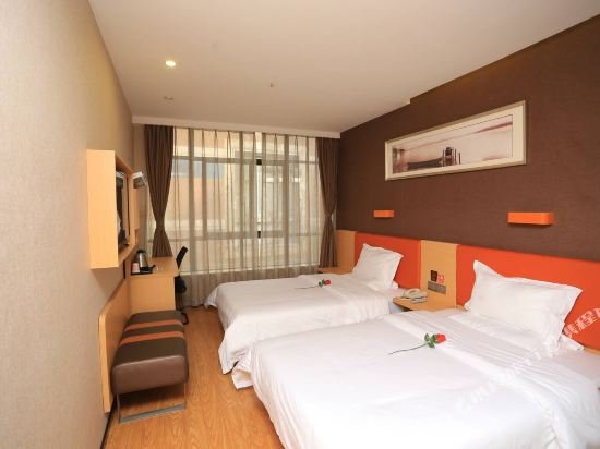 Фото 7 Days Premium Chongqing Jiefangbei Hongyadong Wan