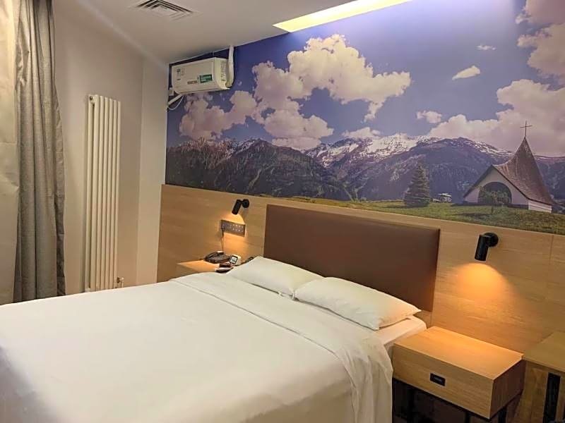 Фото GreenTree Inn Beijing Chaoyang Shilihe Antique City Express Hotel