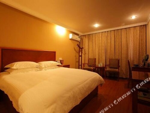 Гостиница GreenTree Inn Nantong Nanfang Market Hotel в Наньтуне