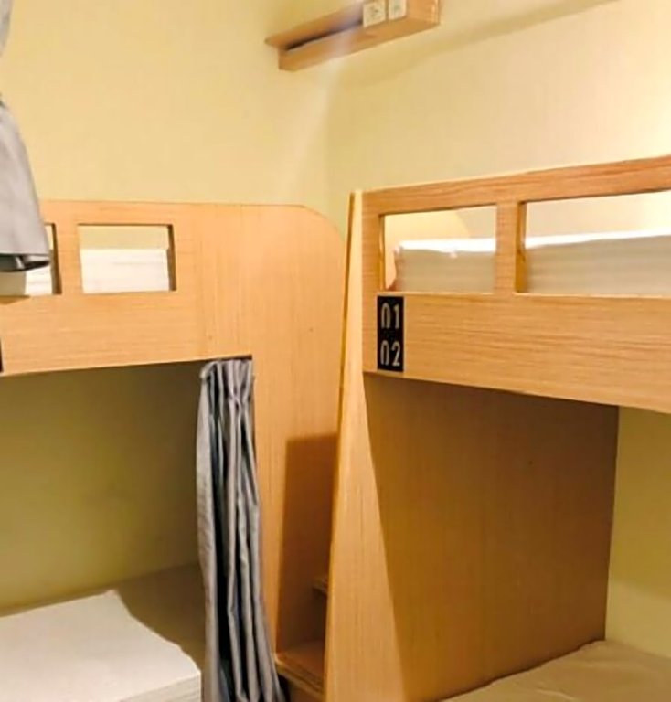 Фото Fun Inn Taipei