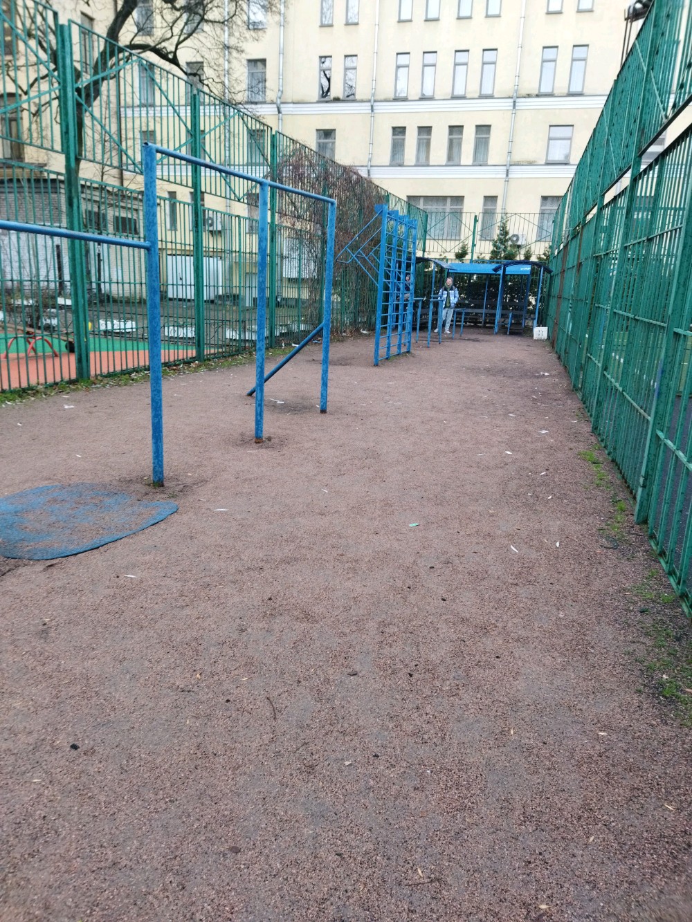 Спортплощадка в Питере
