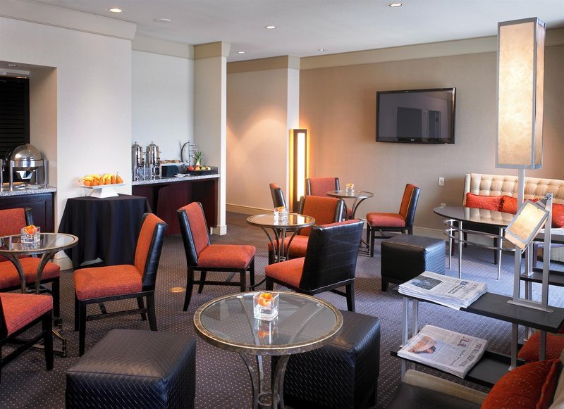 Фото Sheraton Grand Sacramento Hotel