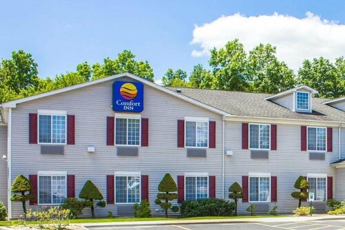 Гостиница Comfort Inn Guilford near I-95