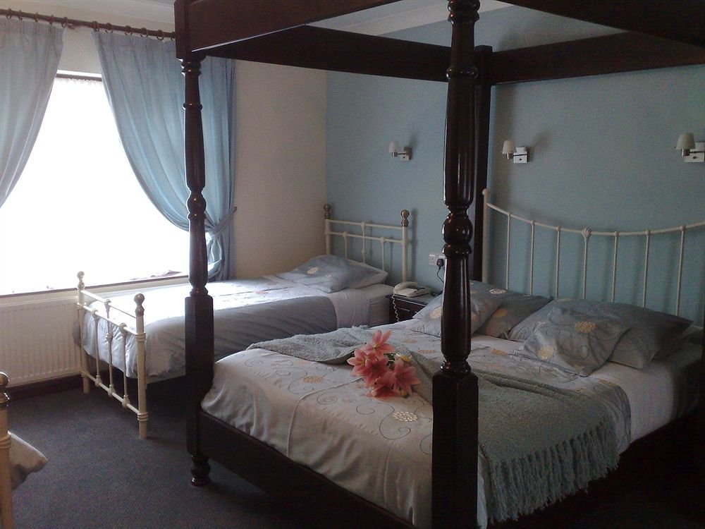 Фото Aylesbray Lodge