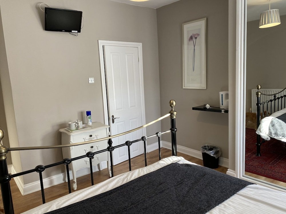 Фото Devon House Guest House
