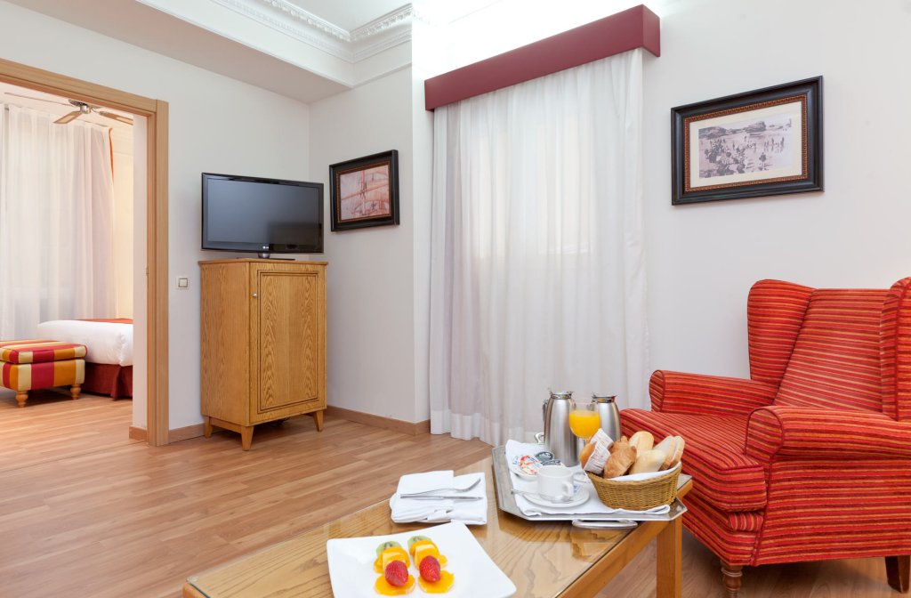 Фото Senator Cádiz SPA Hotel
