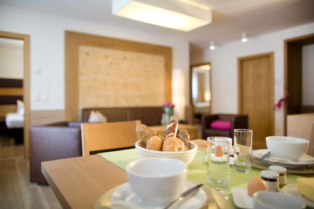 Фото Schneeweiss