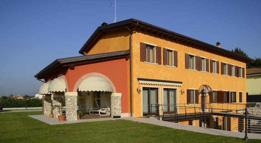 Фото Agriturismo Bacche di Bosco