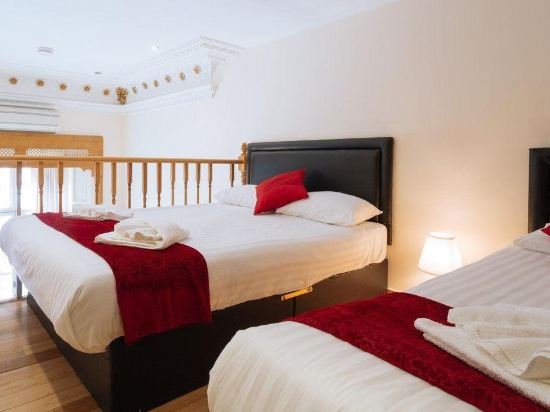 Фото London Plaza Serviced Apartments