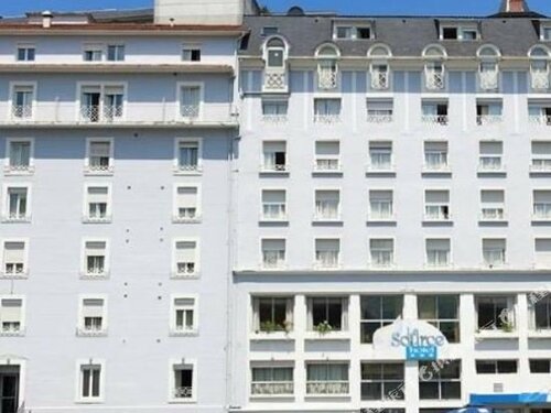 Гостиница Appart'hotel Le Pelerin в Лурде