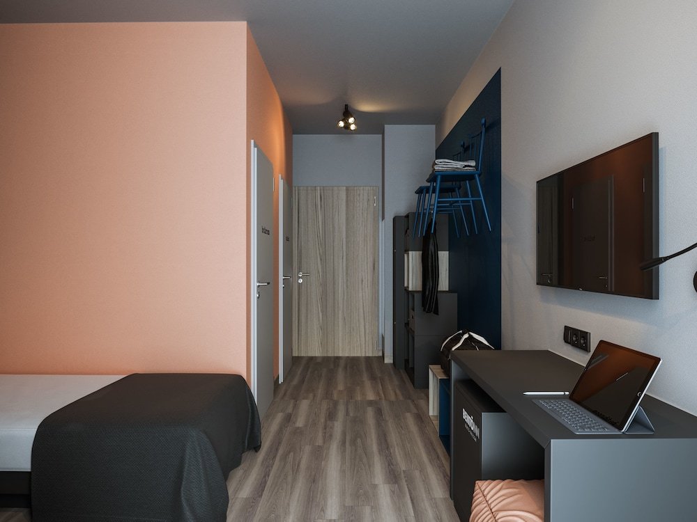 Фото Ramada Encore by Wyddham Munich Messe