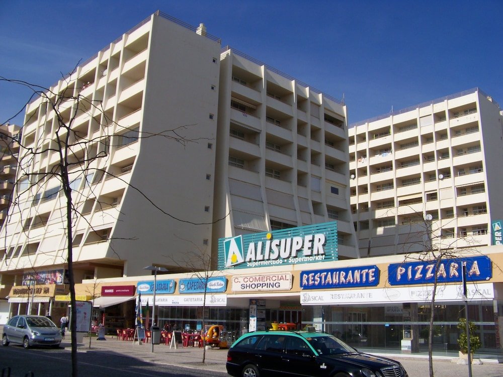 Фото Apartamentos Varandas da Rocha