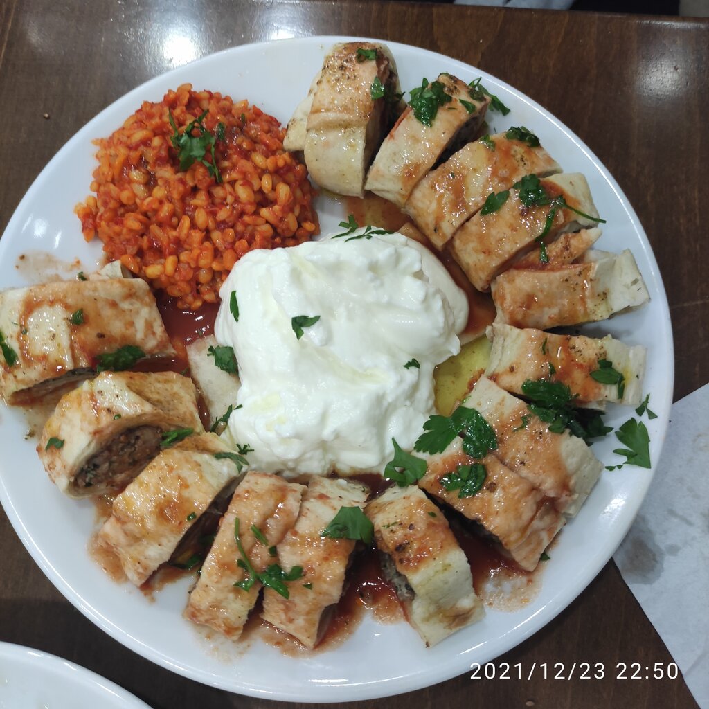 Hazır yemek teslim servisleri Öz Urfa Kebap & Lahmacun, Beyoğlu, foto