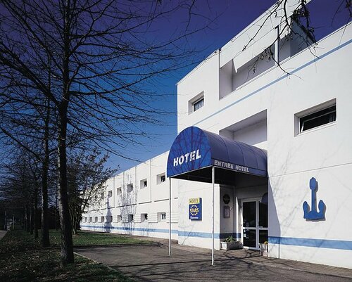 Гостиница Premiere Classe Rennes Sud Est в Фужер-Витре