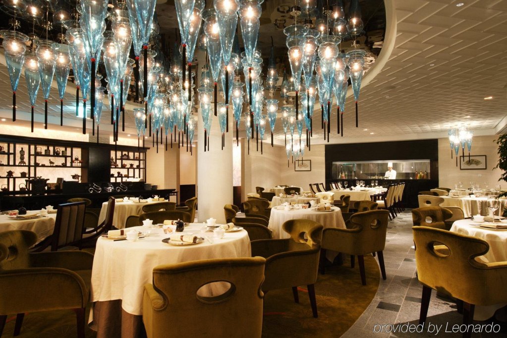 Фото Lotte Hotel World