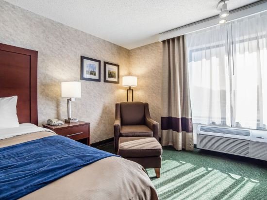 Фото Yellowstone River Inn & Suites