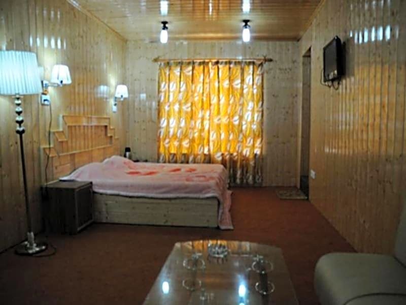 Фото Swiss Hotel Kashmir