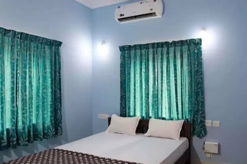 Гостиница Calangute Beach Holiday Inn