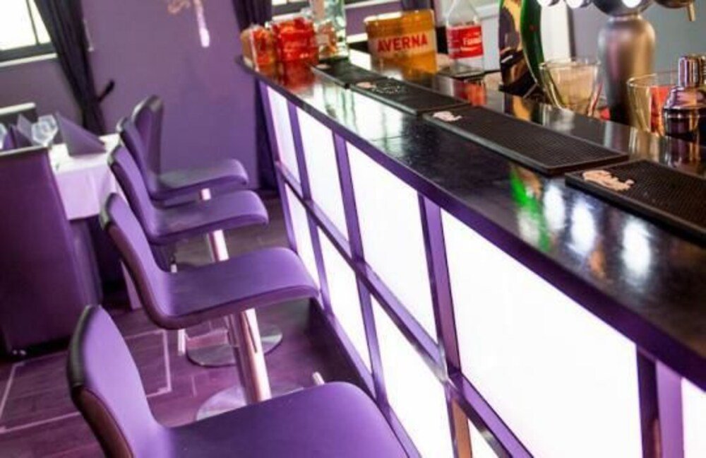 Фото Story'Inn Hotel