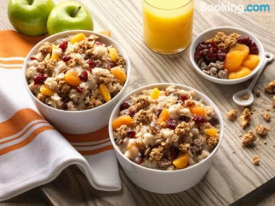 Фото Homewood Suites by Hilton Salina Downtown