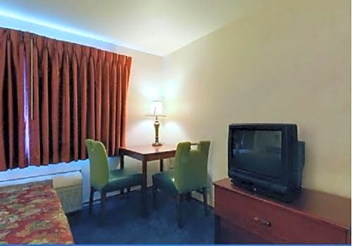 Фото Americas Best Value Inn Edmonds Seattle N