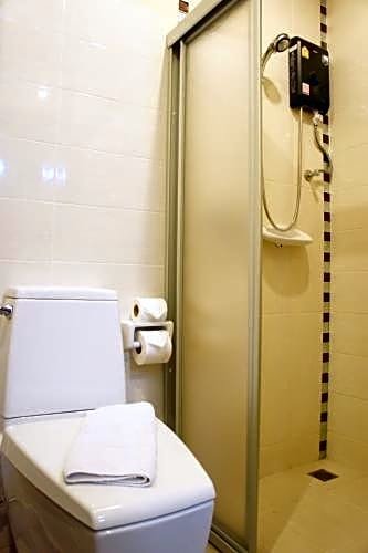 Фото Athena Hotel