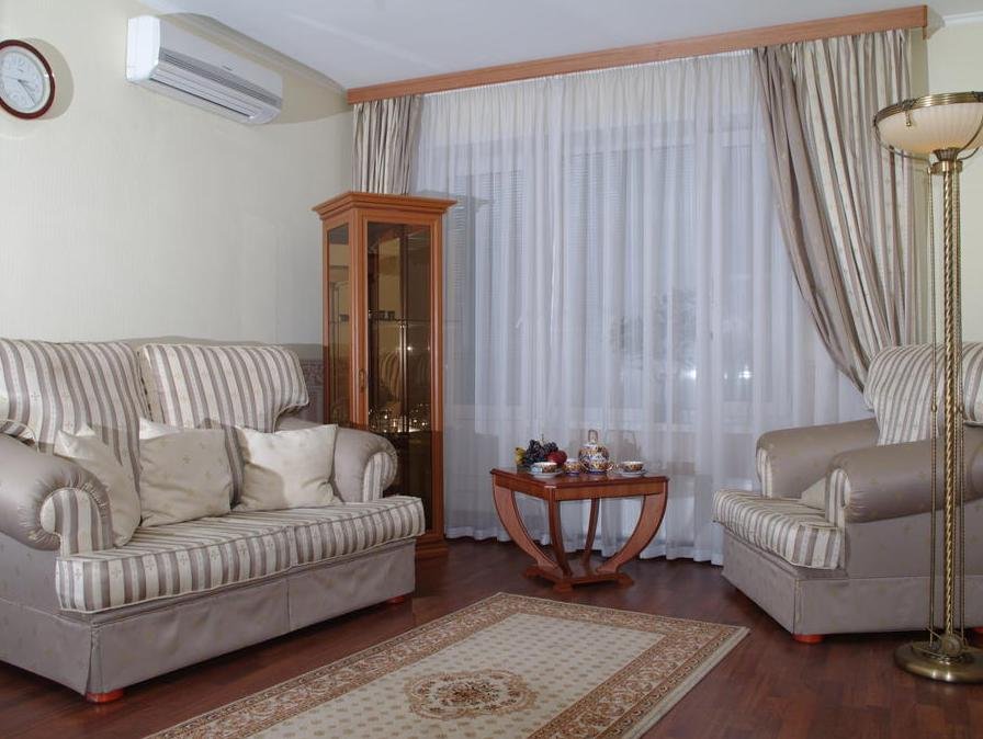 Фото Электрон