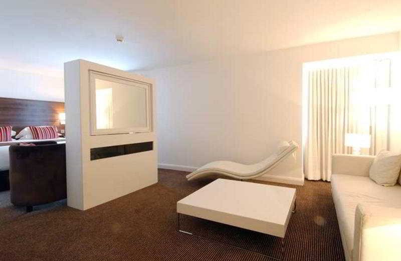 Фото DoubleTree by Hilton Hotel & SPA Chester