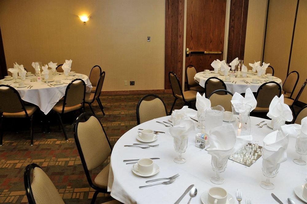 Фото Ramada by Wyndham Michigan City