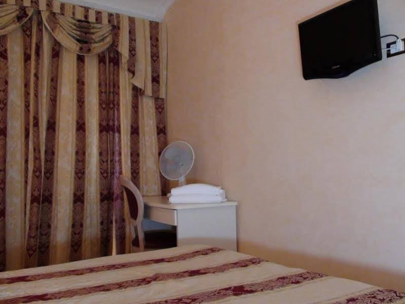 Фото Hotel Erdarelli