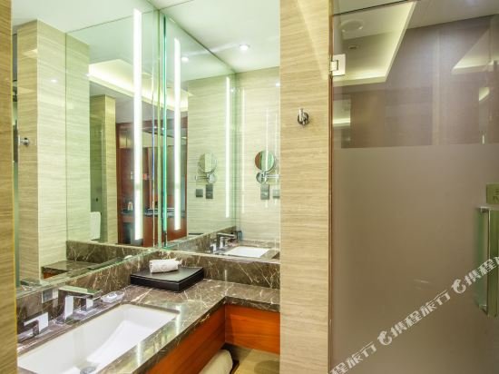 Фото Grand Skylight International Hotel Wuhai