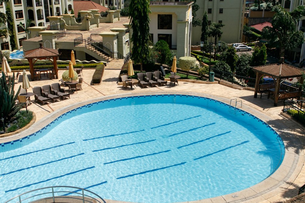 Фото отеля 3