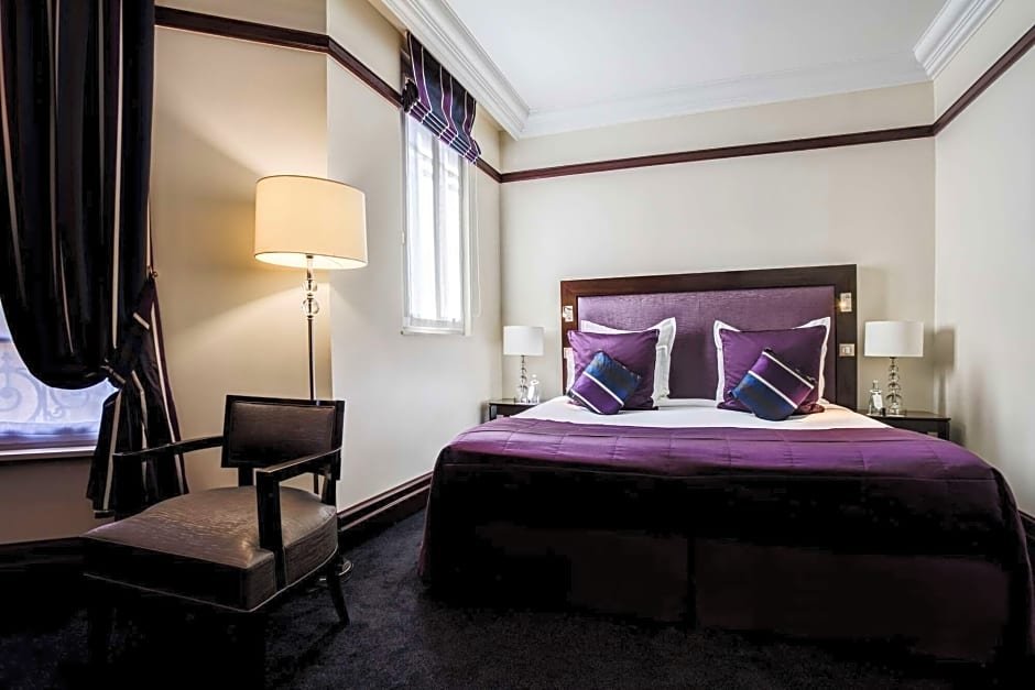 Фото Hotel Pont Royal