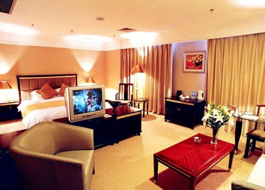 Фото Guangzhou Changfeng Gloria Plaza Hotel