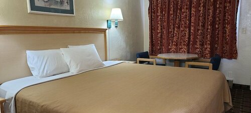 Гостиница Economy Inn Reedsport