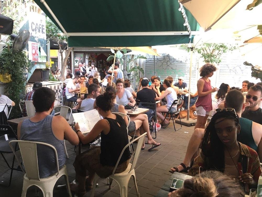 Фото Dave Levinsky Son Of A Brown