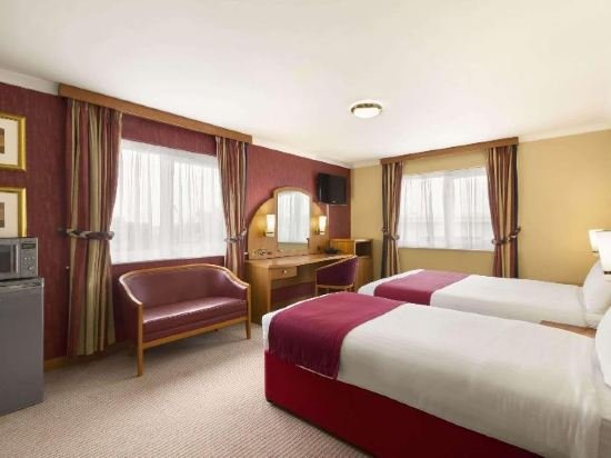 Фото Savera Hotel South Ruislip