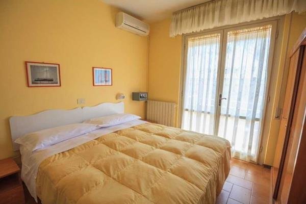 Фото 66908553003