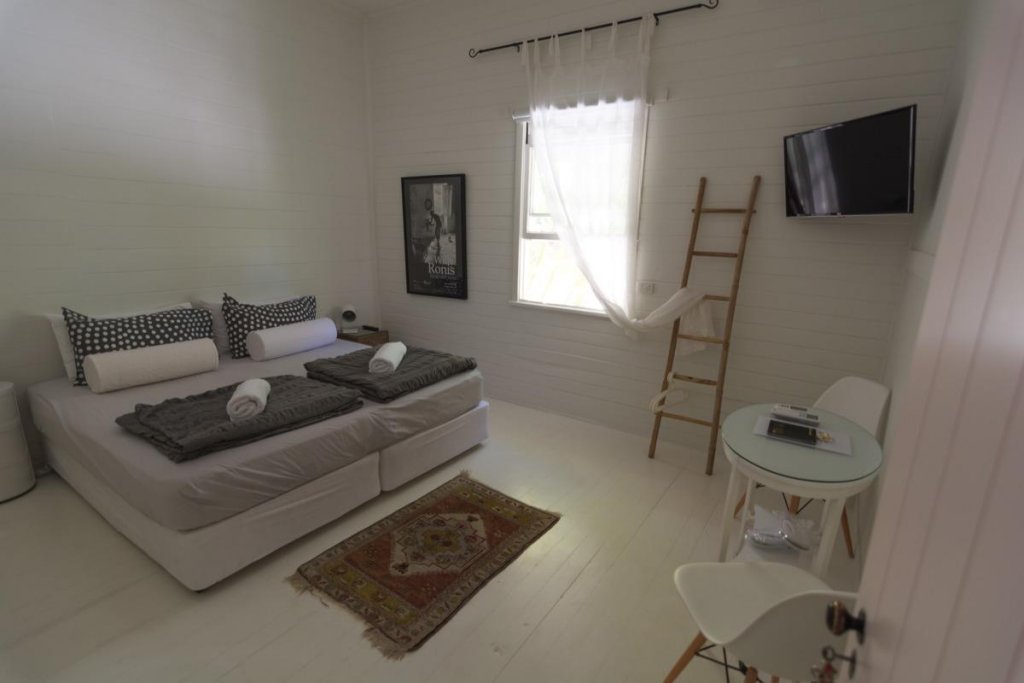 Фото Byron Springs