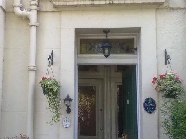 Фото Mackenzie Guest House