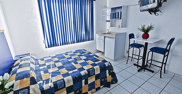 Фото H Hotel And Suites Lopez Mateos