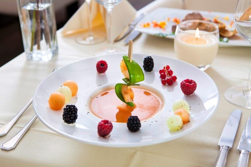 Фото Idingshof Hotel & Restaurant