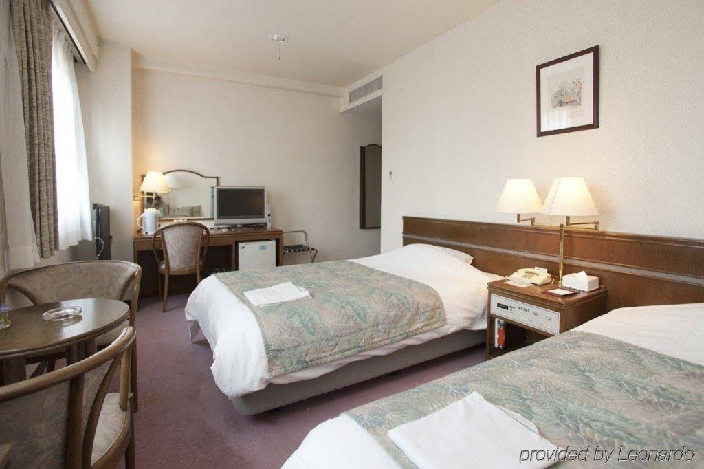 Фото Shin-Osaka Station Hotel Annex	