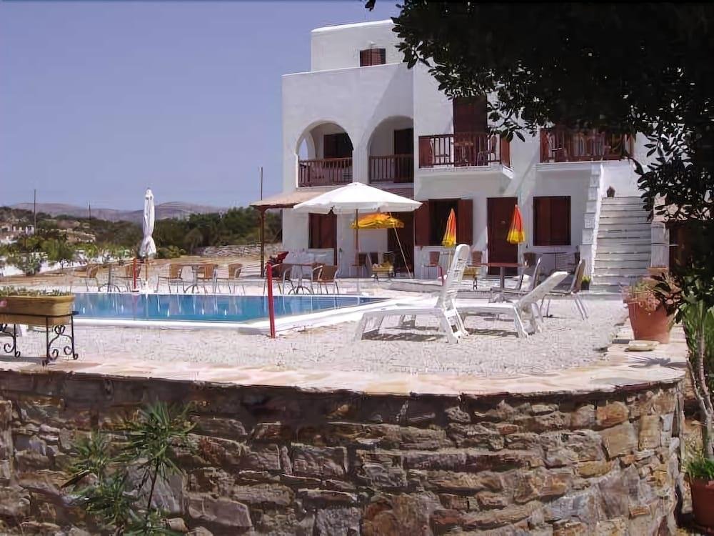 Фото Romanzza Studios