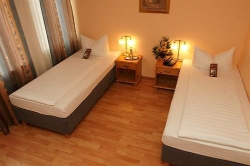 Фото Hotel Grand Corner