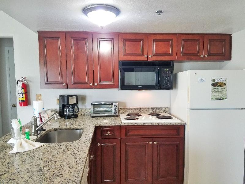 Фото Parc Corniche Condominium Suite Hotel