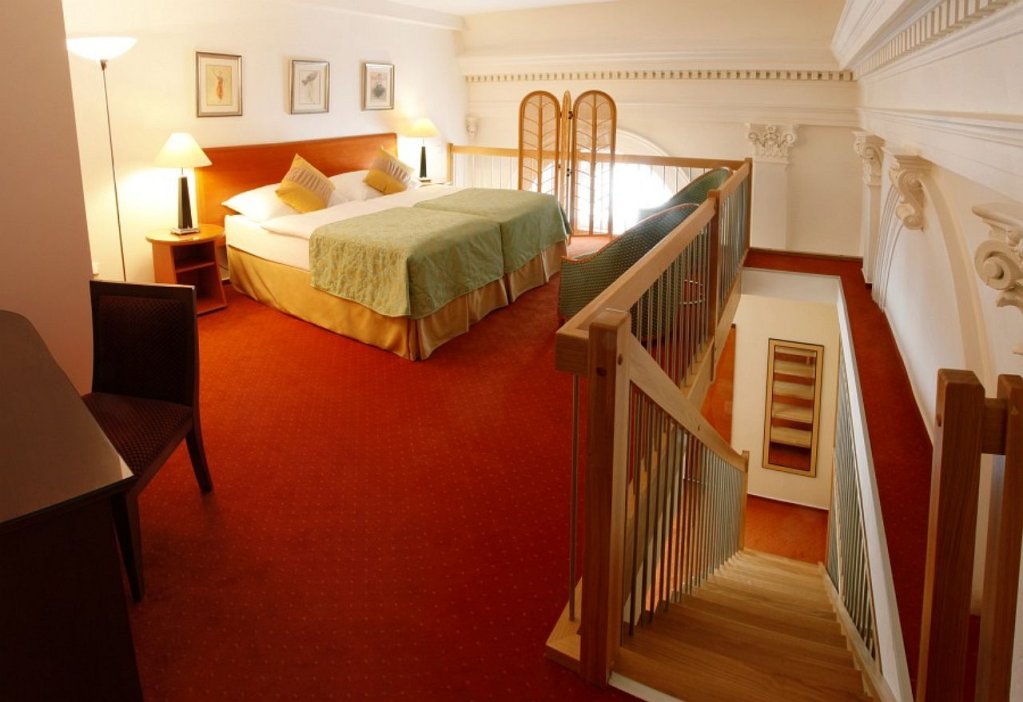 Фото Michelangelo Grand Hotel