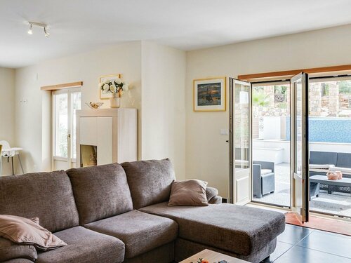 Гостиница Wonderful Villa in Ferreira do Zezere With Private Pool